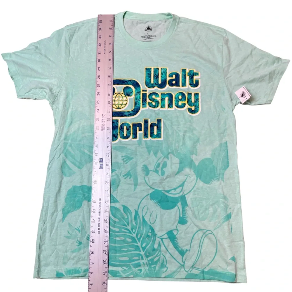 Disney World Mickey Mouse Tropical Palm Mens L T-shirt Short Sleeve Green NWT‎